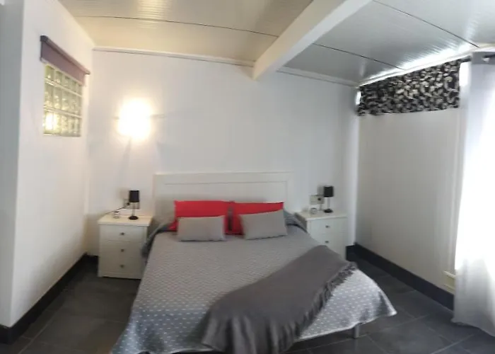 Avenida De Leon Pareado /adosado * 桑亨霍