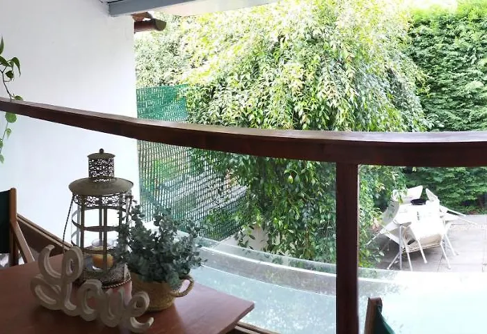 Avenida De Leon Pareado /adosado 度假居 桑亨霍