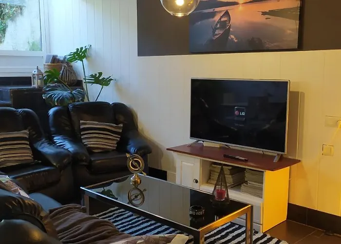 Avenida De Leon Pareado /adosado 度假居 *