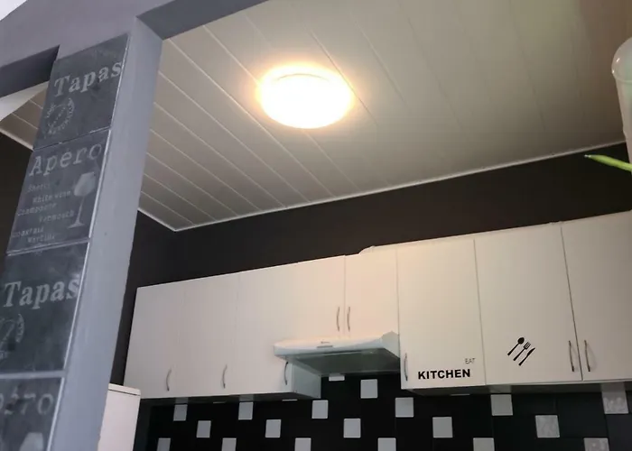 度假居 Avenida De Leon Pareado /adosado *